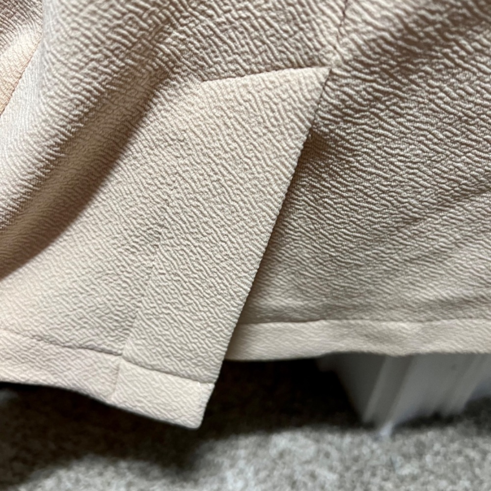 Blazer - Picture 3 of 6